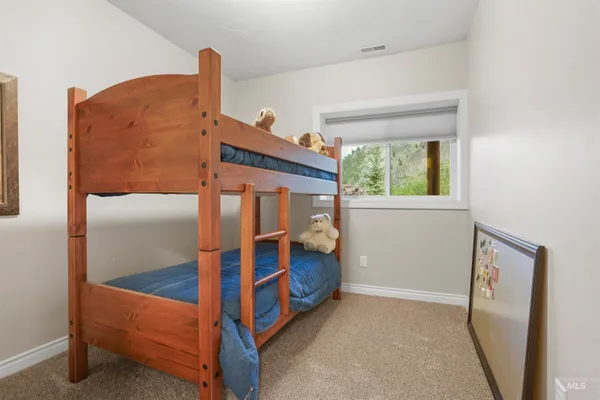 $1,385,000 | 9 Autumn Blaze Lane, Salmon, ID 83467