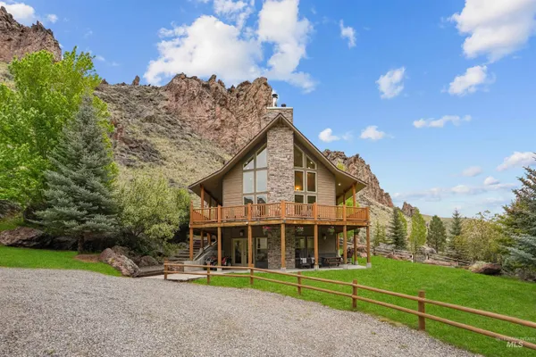 $1,385,000 | 9 Autumn Blaze Lane, Salmon, ID 83467