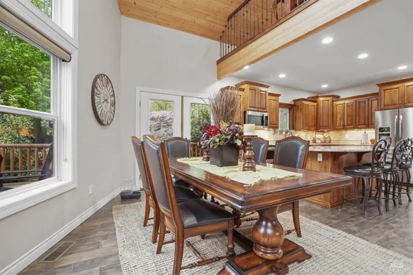 $1,385,000 | 9 Autumn Blaze Lane, Salmon, ID 83467