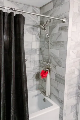 $1,300 | 316 Amherst Court, College Station, TX 77840