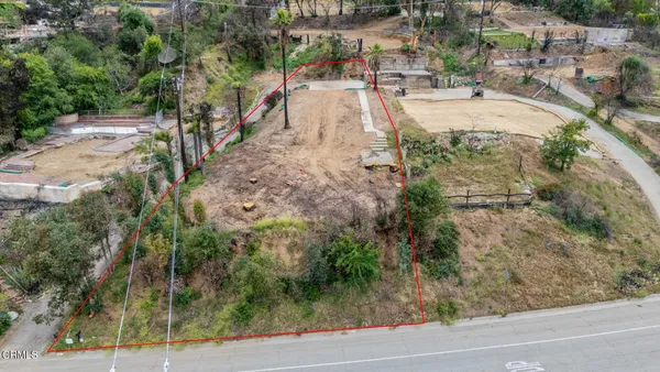 $695,000 | 1625 East Loma Alta Drive, Altadena, CA 91001