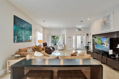 $2,699,000 | 3043 Center Avenue, Fort Lauderdale, FL 33308