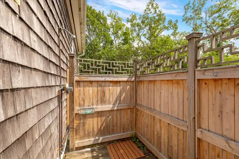 $2,200,000 | 9 Towhee Lane, Truro, MA 02666