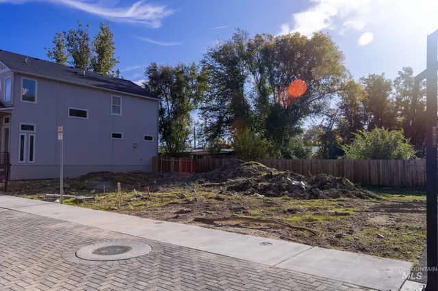 $100,000 | 4329 North Life Tree Lane, Garden City, ID 83714