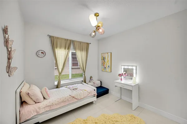 $6,000 | 12354 Antille Drive, Boca Raton, FL 33428