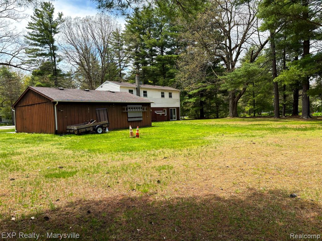 6470 Bryce Road North Street, MI 48049 - Photo 4 of 20