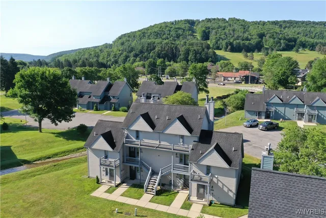 $279,000 | 185 Wildflower, Ellicottville, NY 14731