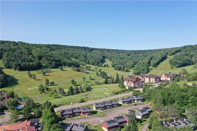 $279,000 | 185 Wildflower, Ellicottville, NY 14731