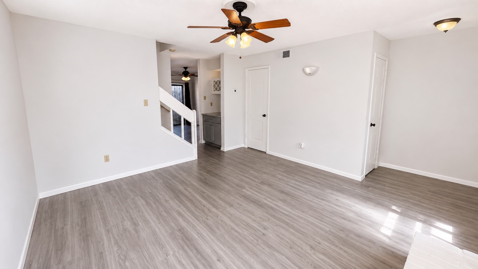 11685 Alief Clodine Road, Unit 10 Houston, TX 77072 - Photo 6 of 33