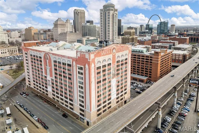 $429,000 | 400 South 14th Street, Unit 1115, St. Louis, MO 63103