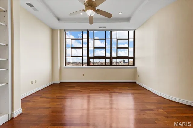 $429,000 | 400 South 14th Street, Unit 1115, St. Louis, MO 63103