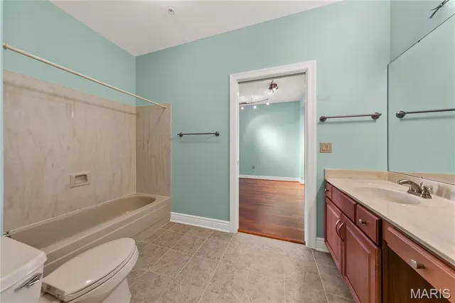 $429,000 | 400 South 14th Street, Unit 1115, St. Louis, MO 63103