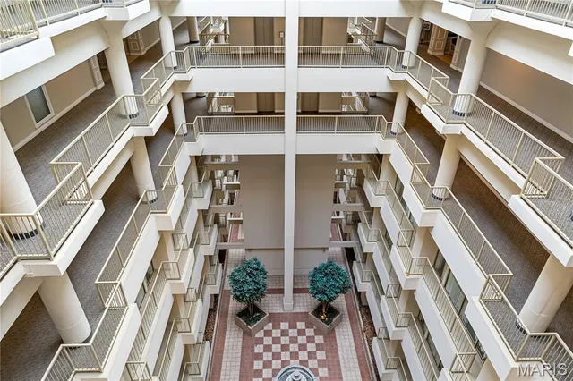 $429,000 | 400 South 14th Street, Unit 1115, St. Louis, MO 63103