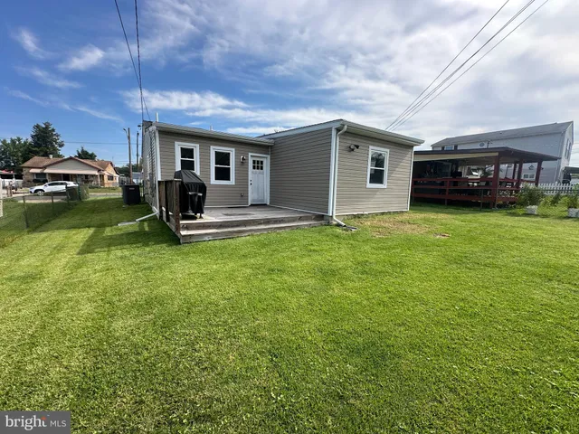 $2,275 | 22 Longeron Drive, Baltimore, MD 21220