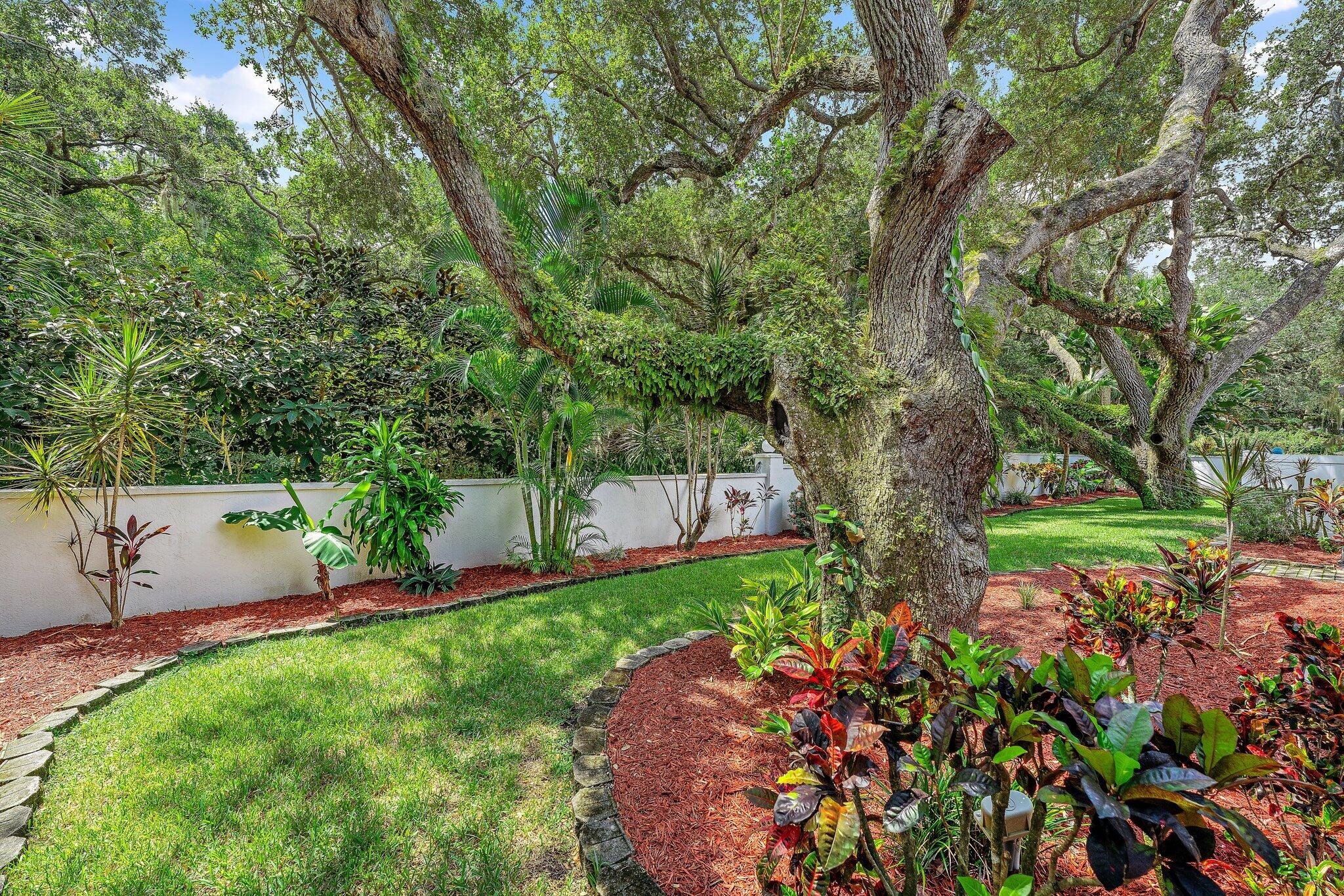 11 Heritage Way Stuart, FL 34996 - Photo 63 of 88 087-11HeritageWay-Stuart-SMALL