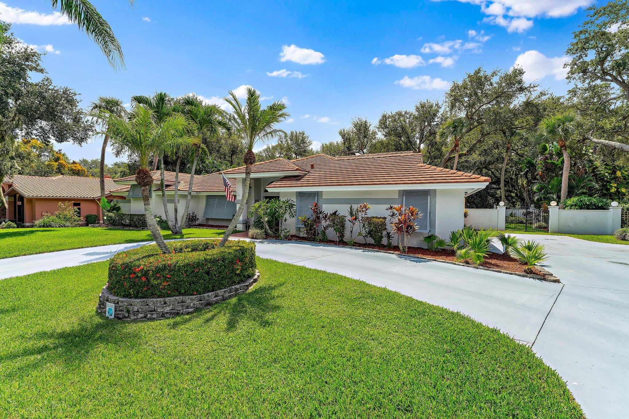 11 Heritage Way Stuart, FL 34996 - Photo 82 of 88 002-11HeritageWay-Stuart-SMALL