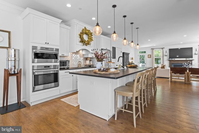 $713,000 | 101 Eastwing Alley, Springfield, PA 19064