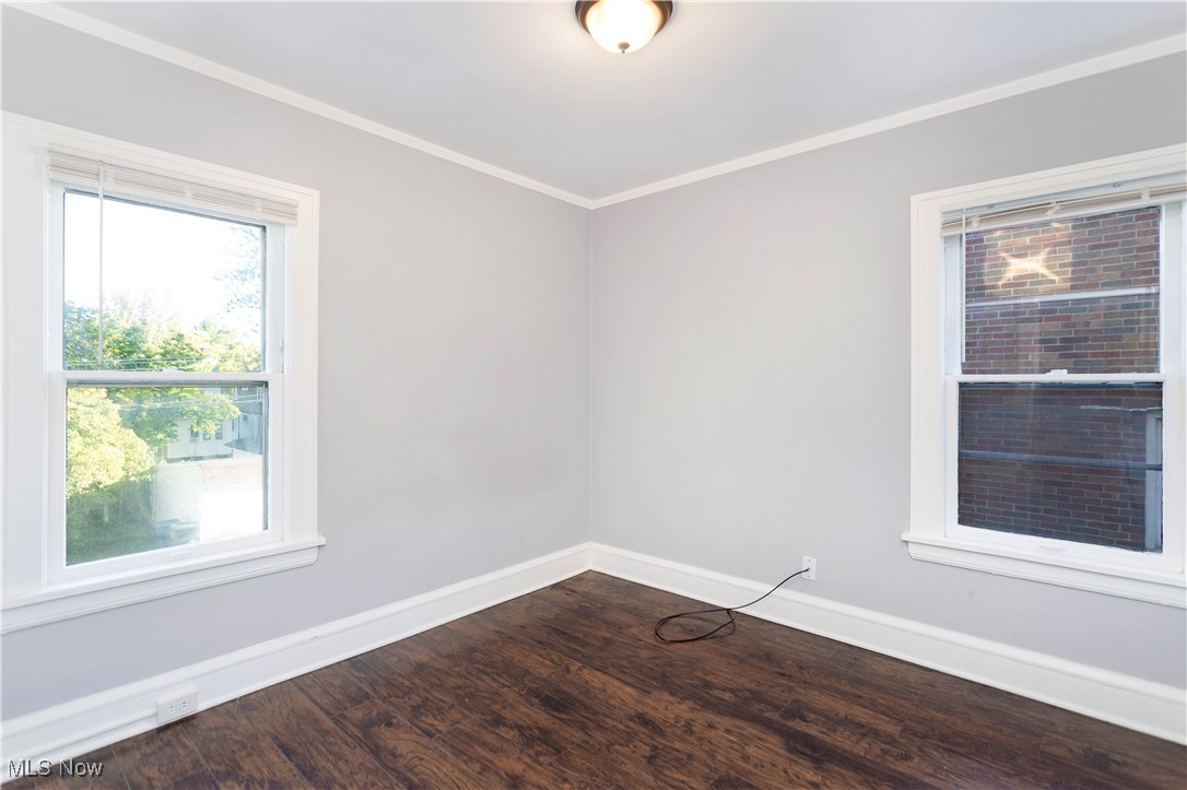 3243 Yorkshire Road Cleveland, OH 44118 - Photo 23 of 35 Gallery Image 23