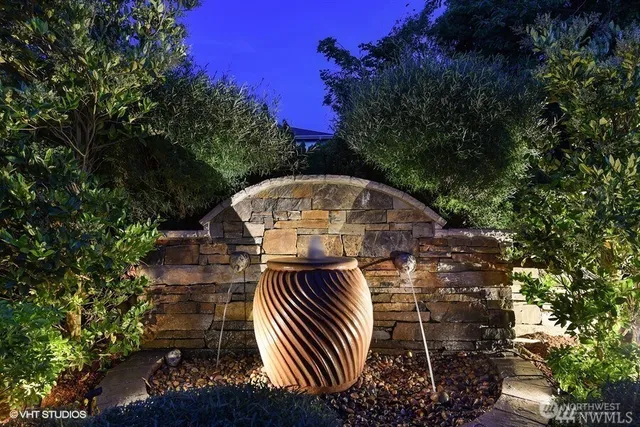 $8,500 | 9625 Northeast 28th Street, Clyde Hill, WA 98004