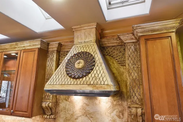 $8,500 | 9625 Northeast 28th Street, Clyde Hill, WA 98004