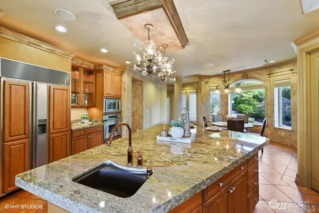 $8,500 | 9625 Northeast 28th Street, Clyde Hill, WA 98004