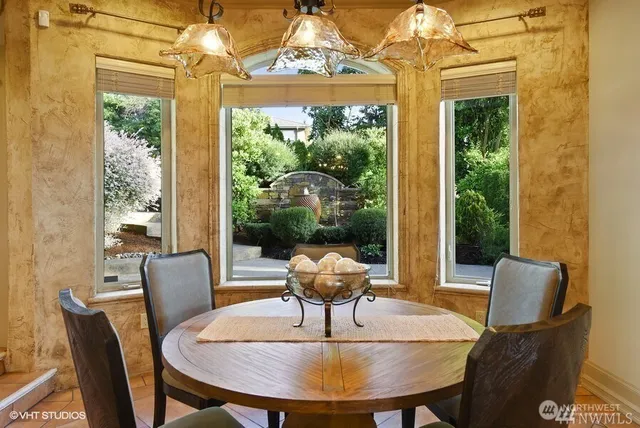 $8,500 | 9625 Northeast 28th Street, Clyde Hill, WA 98004