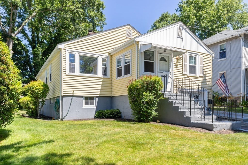 95 Ferncroft Road Milton, MA 02186 - Photo 11 of 35 Gallery Image 11