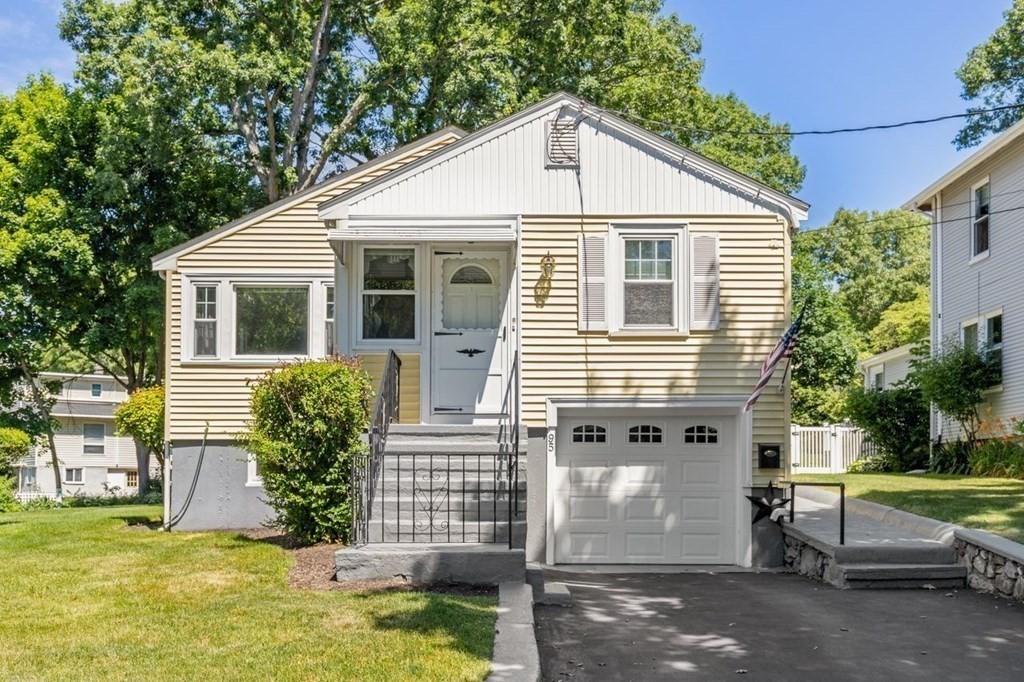 95 Ferncroft Road Milton, MA 02186 - Photo 13 of 35 Gallery Image 13