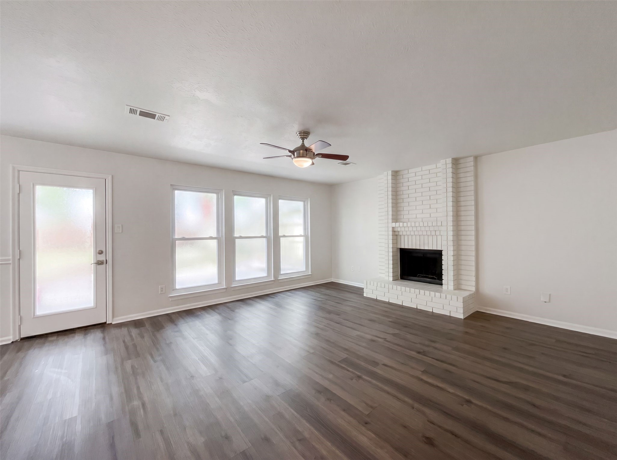 14 Elk Crossing Drive Spring, TX 77381 - Photo 8 of 21