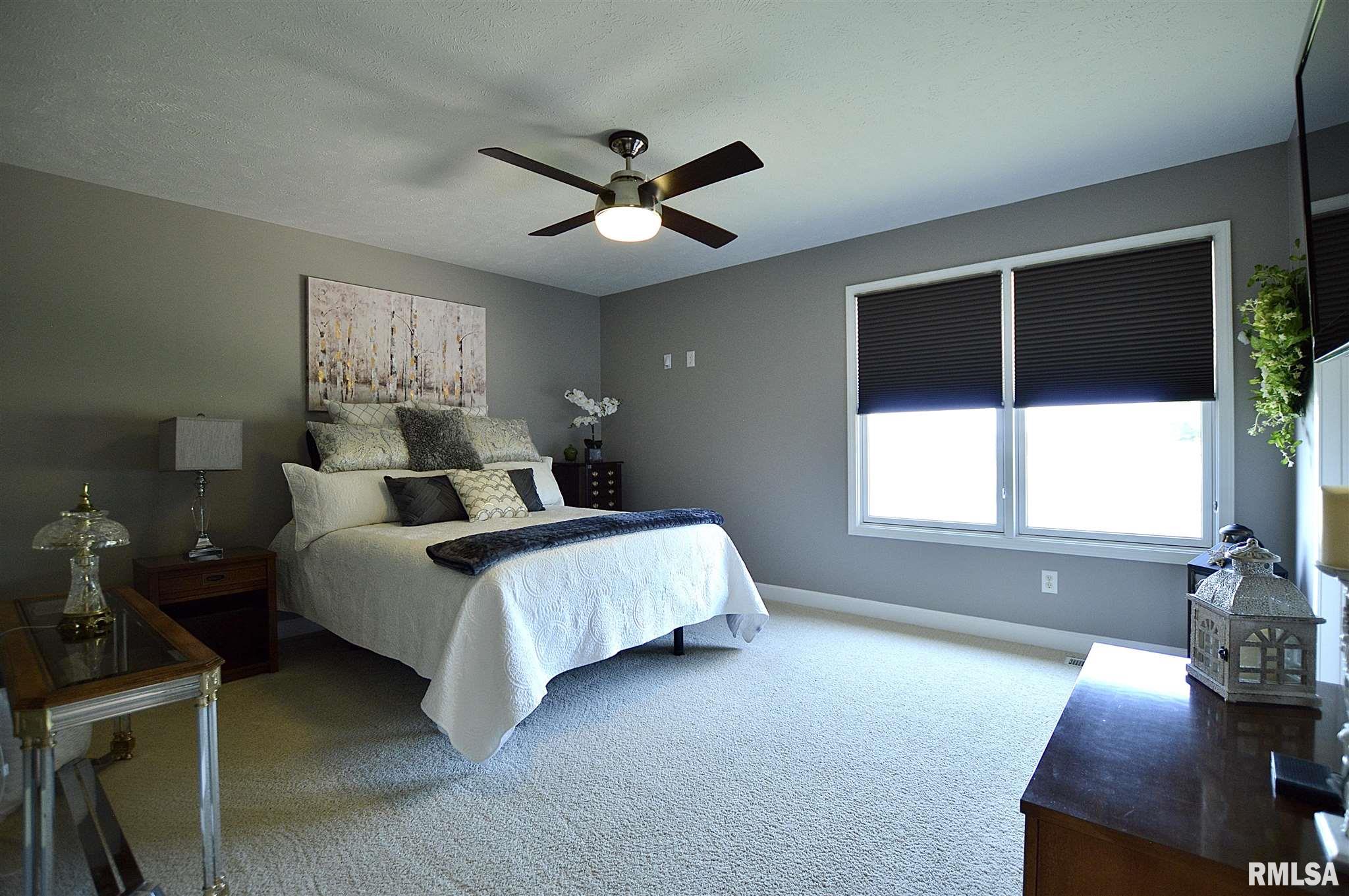 4415 Castle Pines Drive Springfield, IL 62711 - Photo 11 of 31 Gallery Image 11