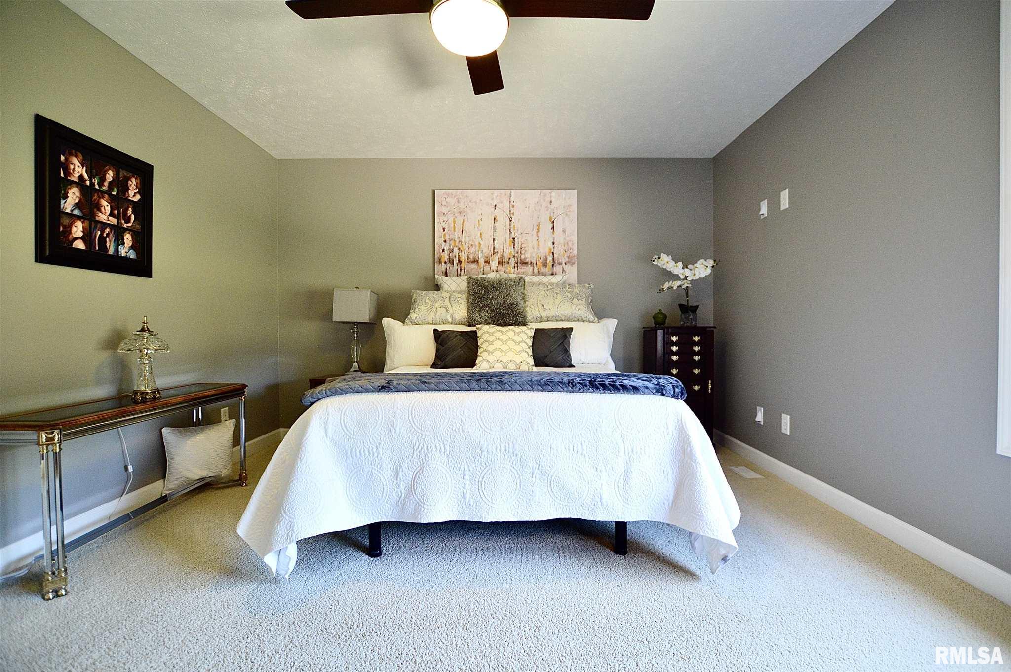 4415 Castle Pines Drive Springfield, IL 62711 - Photo 14 of 31 Gallery Image 14
