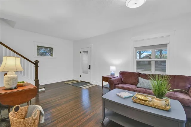 $315,000 | 1610 South Northern Boulevard, Independence, MO 64052