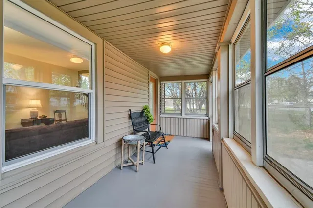 $315,000 | 1610 South Northern Boulevard, Independence, MO 64052