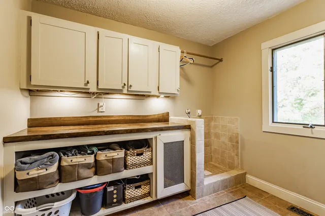 $2,600,000 | 2034 Dubois Road, Spencer, IN 47460