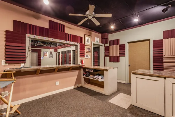 $2,600,000 | 2034 Dubois Road, Spencer, IN 47460