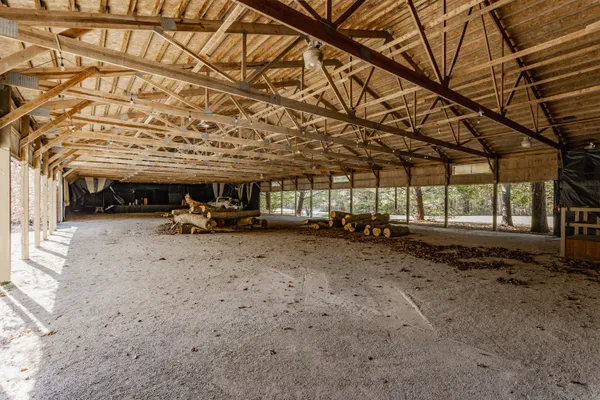$2,600,000 | 2034 Dubois Road, Spencer, IN 47460