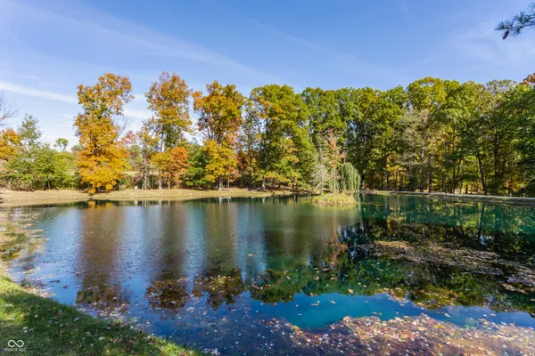 $2,600,000 | 2034 Dubois Road, Spencer, IN 47460