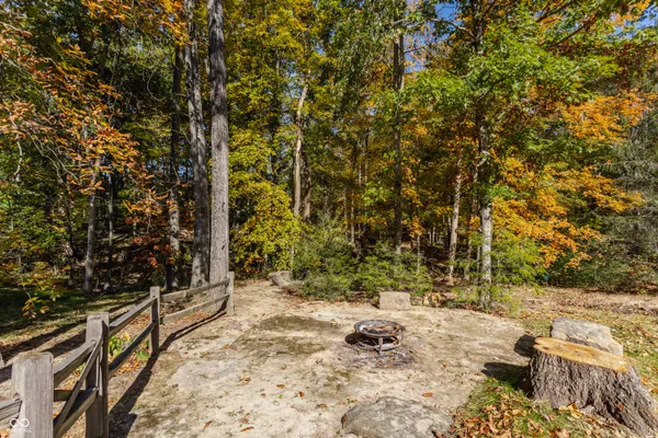 $2,600,000 | 2034 Dubois Road, Spencer, IN 47460