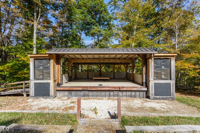 $2,600,000 | 2034 Dubois Road, Spencer, IN 47460