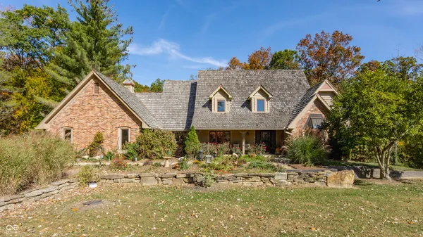 $2,600,000 | 2034 Dubois Road, Spencer, IN 47460