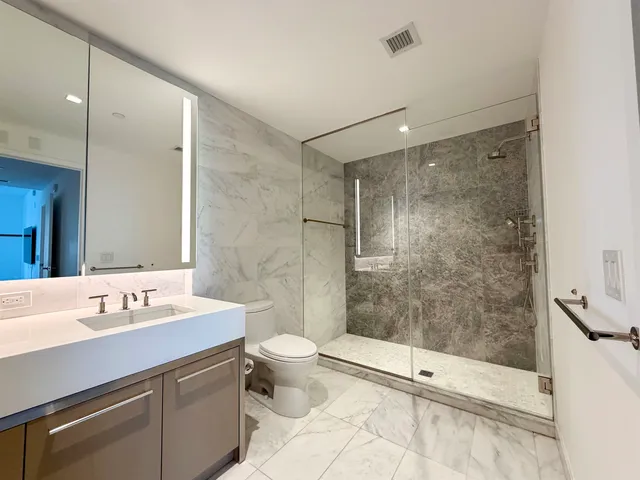 $6,200 | 75 Park Lane South, Unit 804, Jersey City, NJ 07310
