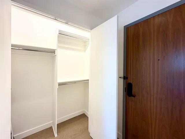 $6,200 | 75 Park Lane South, Unit 804, Jersey City, NJ 07310