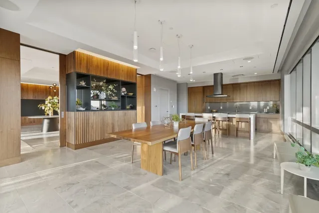 $6,200 | 75 Park Lane South, Unit 804, Jersey City, NJ 07310