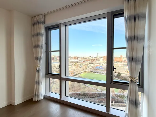 $6,200 | 75 Park Lane South, Unit 804, Jersey City, NJ 07310