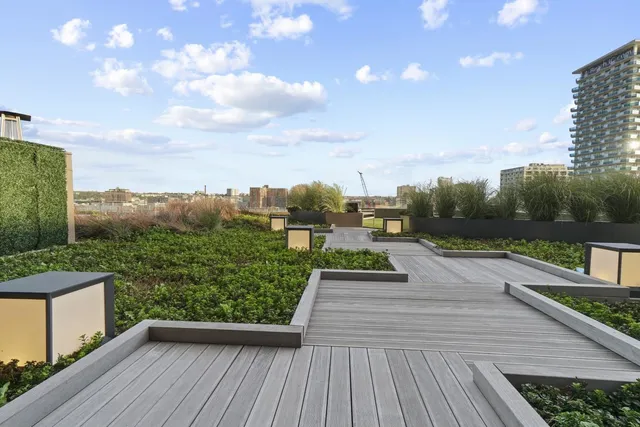 $6,200 | 75 Park Lane South, Unit 804, Jersey City, NJ 07310