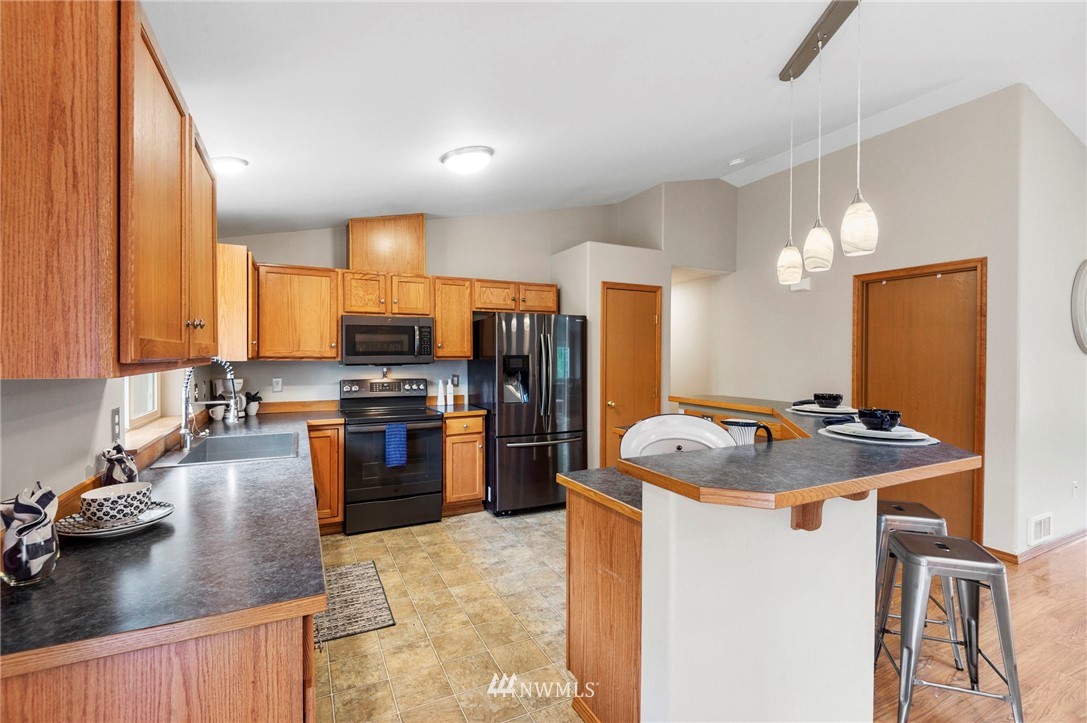 320 East Wilson Way Grapeview, WA 98546 - Photo 15 of 35 Gallery Image 15