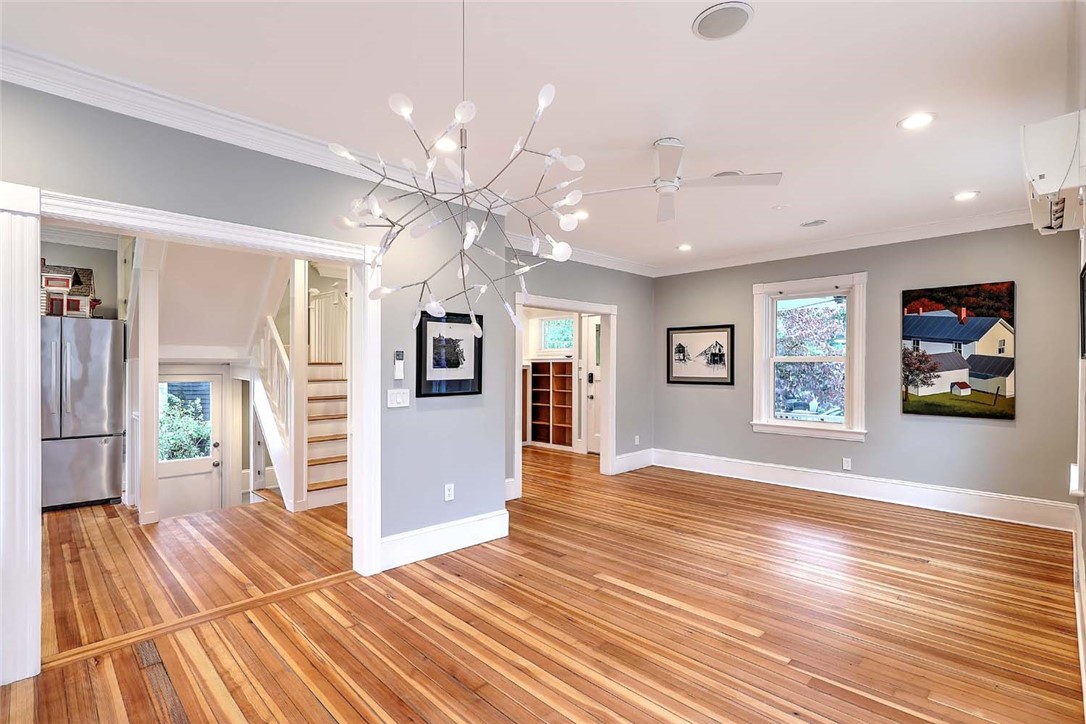 47 Lauriston Street Providence, RI 02906 - Photo 15 of 50