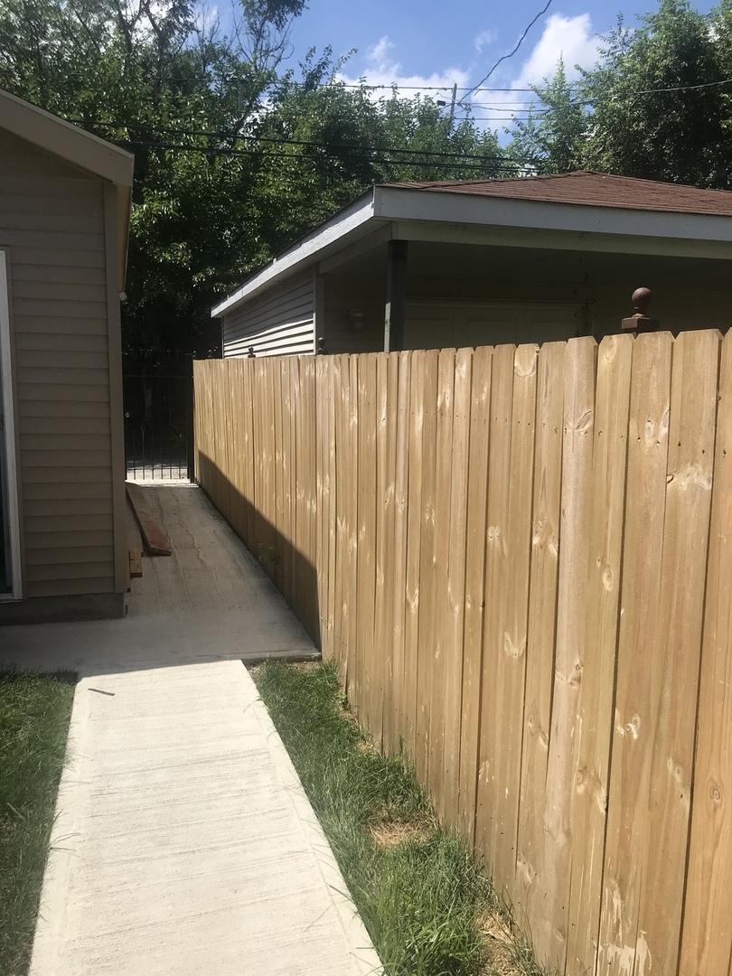 1642 South Ridgeway Avenue Chicago, IL 60623 - Photo 8 of 10 Gallery Image 8