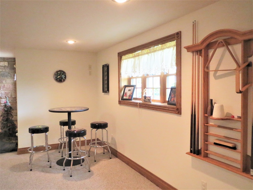 1122 Sterling Road Dixon, IL 61021 - Photo 24 of 45 a view of a room with gym equipment