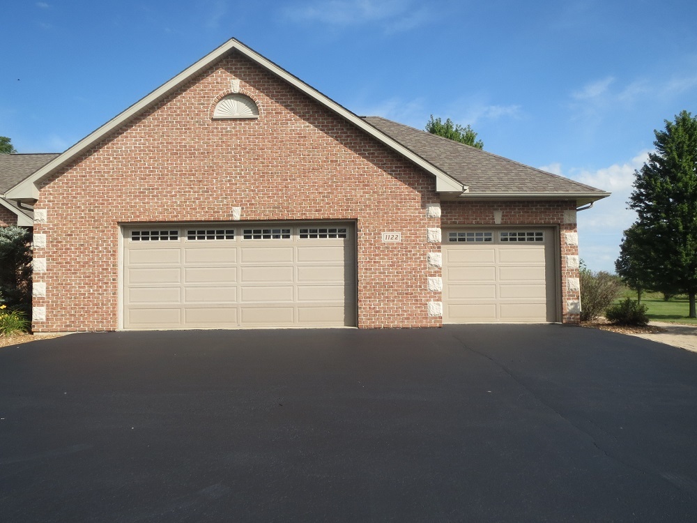 1122 Sterling Road Dixon, IL 61021 - Photo 42 of 45 a view of a house with a outdoor space